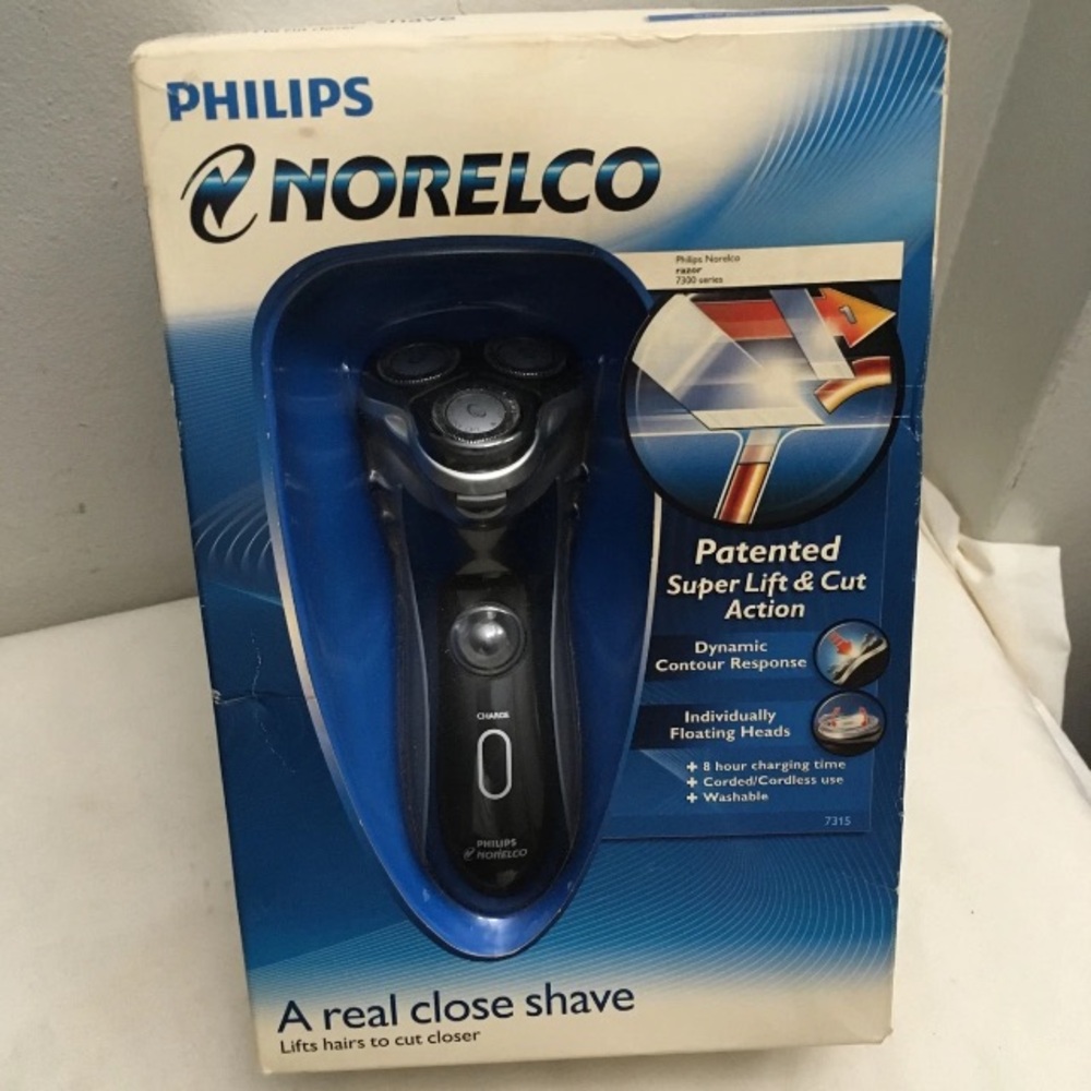 Philips Norelco Electric Shaver 7315